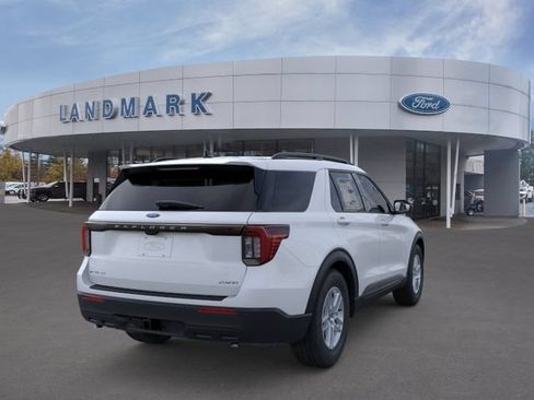 New 2026 Ford Explorer Active AWD/4WD image 8
