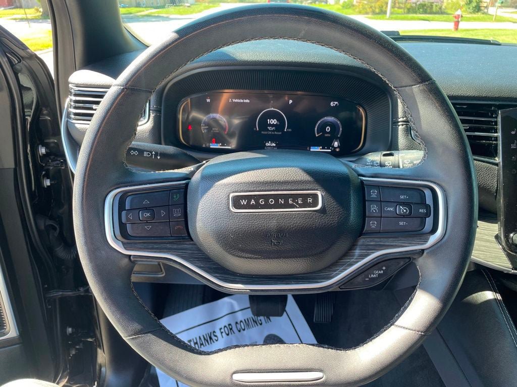 Used 2023 Jeep Wagoneer L Series II w/ Premium Group I AWD/4WD image 28