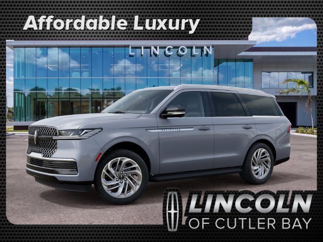 New 2027 Lincoln Navigator Premiere RWD image 1