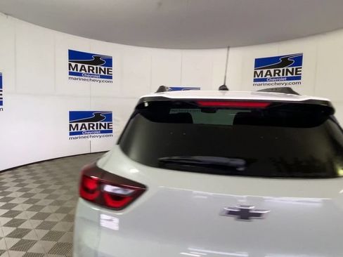 Used 2024 Chevrolet TrailBlazer ACTIV w/ Convenience Package FWD image 9
