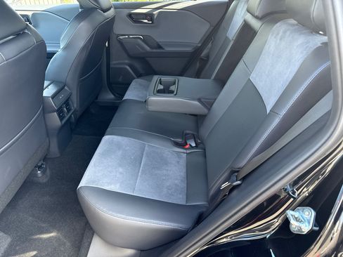 New 2026 Toyota RAV4 XSE w/ Panoramic Sun Roof Package AWD/4WD image 19