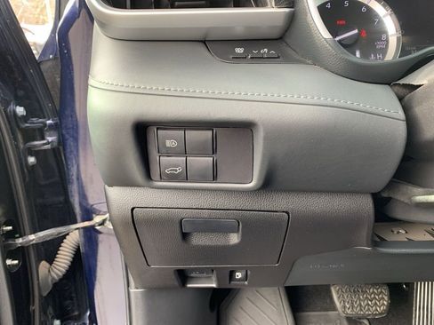 Used 2022 Toyota Highlander XSE image 28