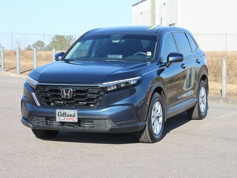 Used 2024 Honda CR-V LX image 2