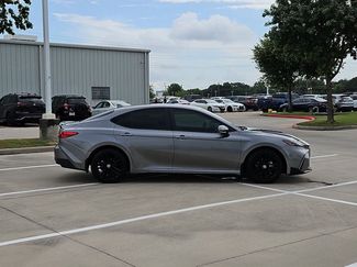 Used 2026 Toyota Camry SE FWD video 4