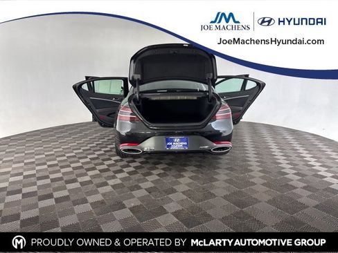 Used 2025 Genesis G70 3.3T Advanced image 17