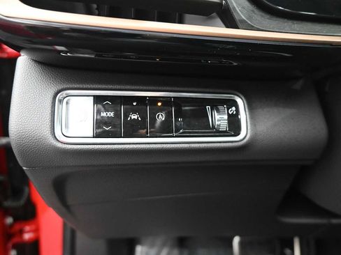 Used 2025 Buick Envision Sport Touring AWD/4WD image 20