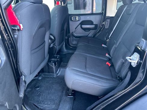 Used 2020 Jeep Wrangler Unlimited Sport S image 23