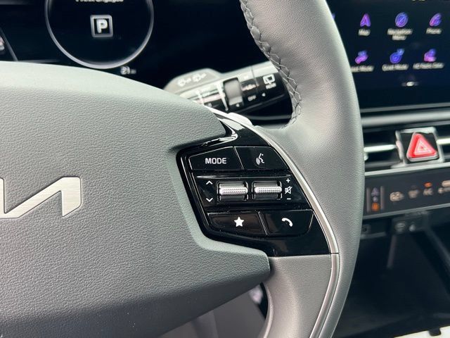 New 2026 Kia Niro Wave w/ Wave Preserve Package FWD image 23