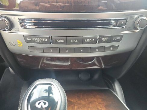 Used 2019 INFINITI QX60 Luxe w/ Sensory Package AWD/4WD image 35