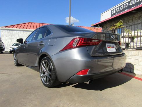 Used 2014 Lexus IS 250 image 3