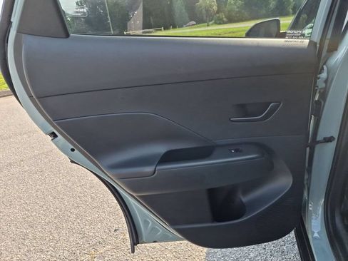 Used 2025 Hyundai Kona SEL FWD image 28