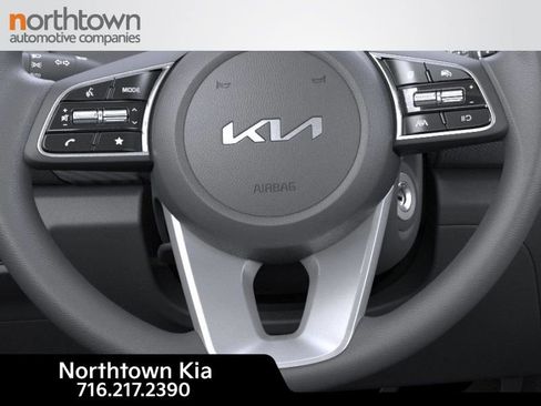 New 2026 Kia Seltos LX image 23