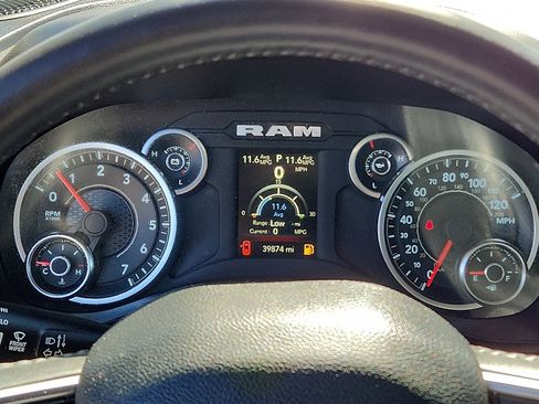 Used 2024 RAM 1500 Lone Star image 16