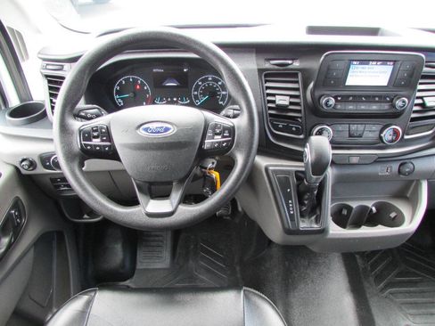 Used 2025 Ford Transit 250 148 High Roof Extended RWD image 19