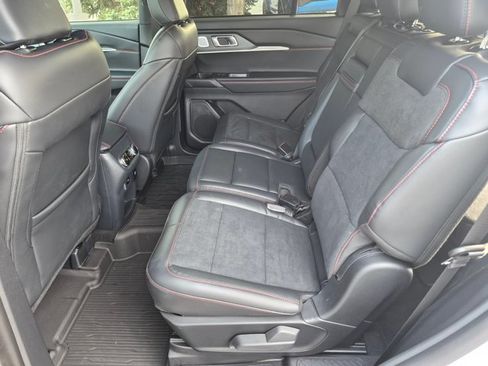 Used 2026 Ford Explorer ST w/ Sun And Sound Package AWD/4WD image 17