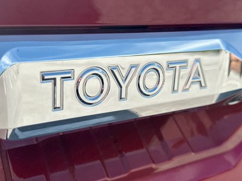 Used 2024 Toyota Tundra 1794 Edition AWD/4WD image 18