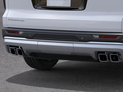 New 2026 Chevrolet Traverse LT image 15