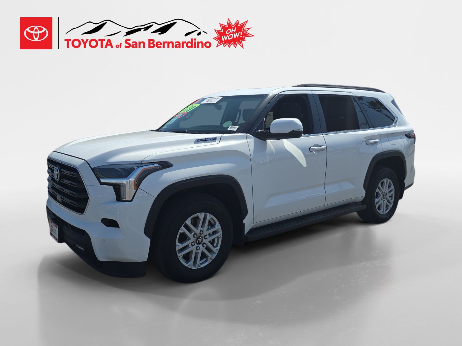 Certified 2025 Toyota Sequoia SR5 AWD/4WD image 1