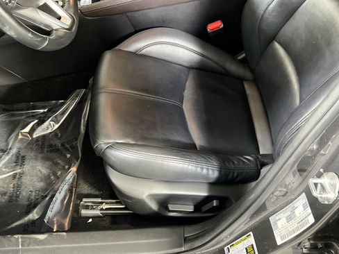 Used 2018 MAZDA MAZDA3 Touring image 20