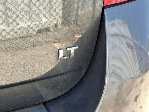 Certified 2017 Chevrolet Equinox LT w/ Convenience Package image 11