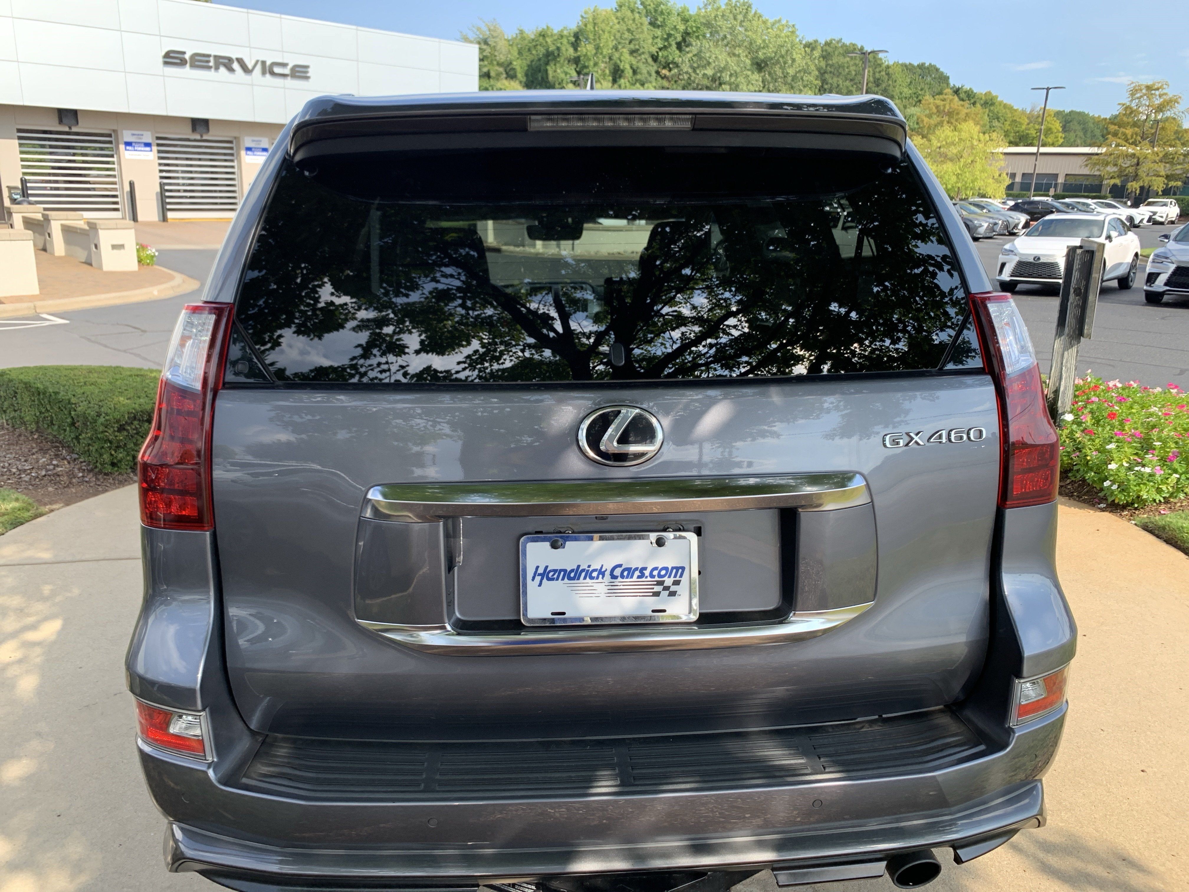 Used 2021 Lexus GX 460 Premium w/ Accessory Package AWD/4WD image 9