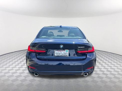 Used 2026 BMW 330i Sedan w/ Premium Package RWD image 5