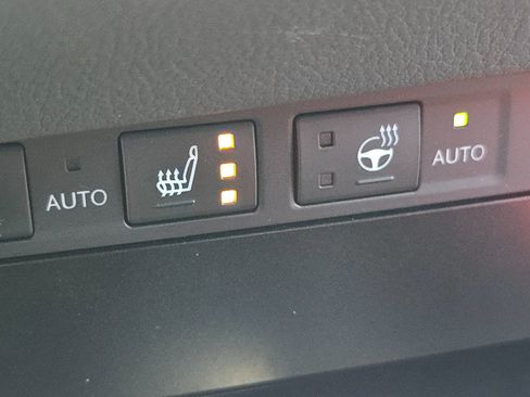 Used 2023 Lexus ES 350 F Sport w/ Accessory Package (Z2) FWD image 33