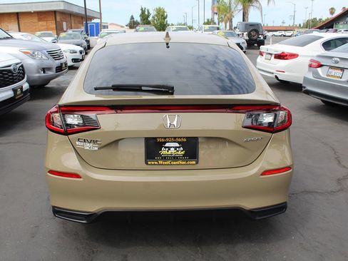 Used 2025 Honda Civic Sport image 6
