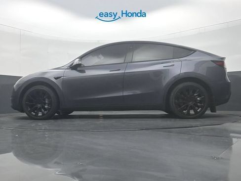 Used 2023 Tesla Model Y Long Range AWD/4WD image 28