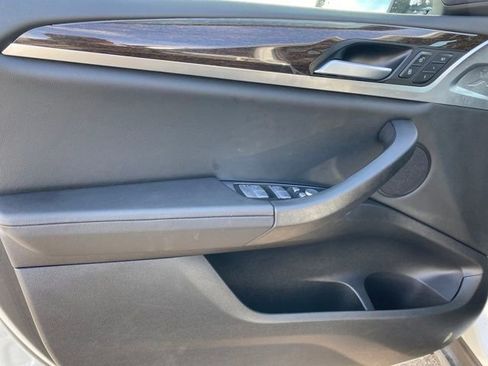 Used 2024 BMW X3 xDrive30i image 17