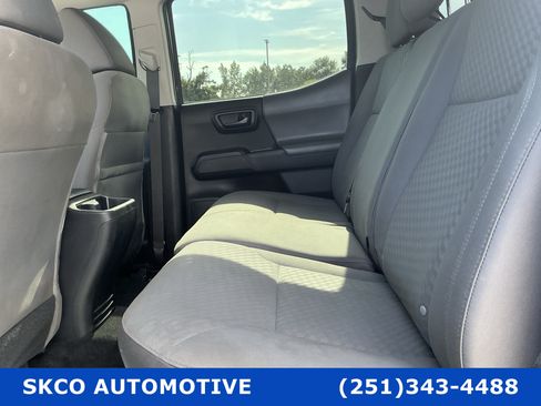 Used 2022 Toyota Tacoma SR w/ SR Convenience Package RWD image 14