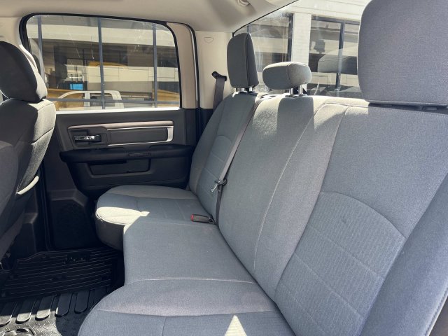 Used 2023 RAM 1500 Classic SLT w/ Electronics Group AWD/4WD image 17