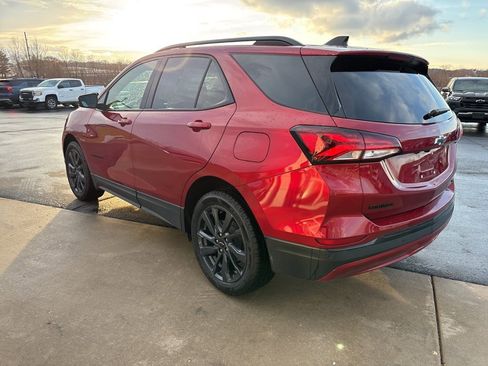 Certified 2024 Chevrolet Equinox RS w/ RS Leather Package image 5