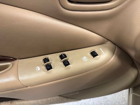 Used 1998 Chrysler Sebring JXI FWD image 5