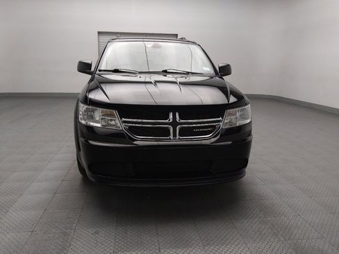 Used 2019 Dodge Journey SE image 14