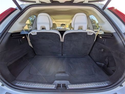 Used 2022 Volvo XC90 T6 Inscription w/ Advanced Package image 14