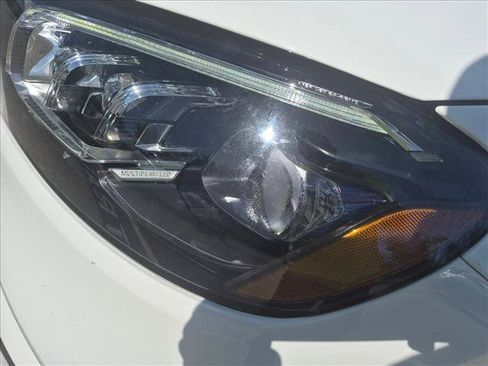 Certified 2023 Mercedes-Benz GLS 450 4MATIC image 9