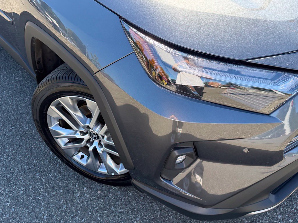 Certified 2025 Toyota RAV4 Limited w/ Advanced Technology Package AWD/4WD image 2