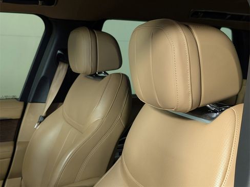 Used 2023 Land Rover Range Rover Long Wheelbase Autobiography image 22