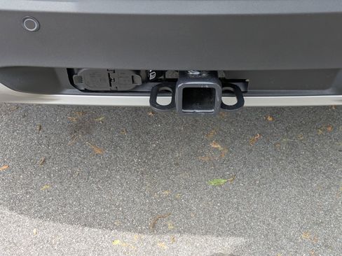 New 2026 Ford Explorer Active image 32