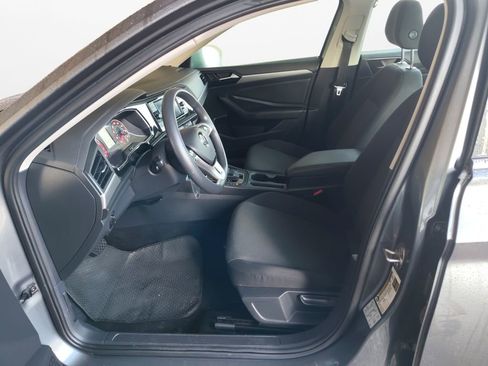 Used 2019 Volkswagen Jetta S image 18