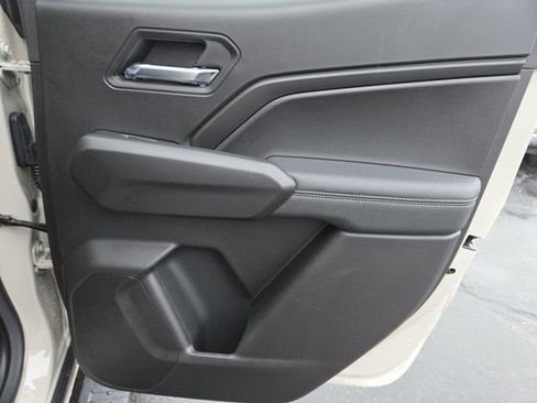 New 2026 GMC Canyon Elevation w/ Convenience Package image 27