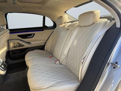 Used 2021 Mercedes-Benz S 580 S 580 image 13