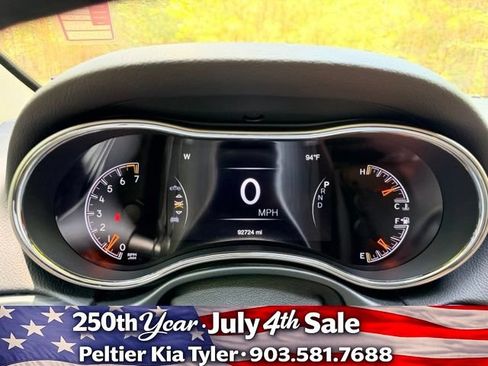 Used 2020 Jeep Grand Cherokee Limited w/ Luxury Group II AWD/4WD image 17