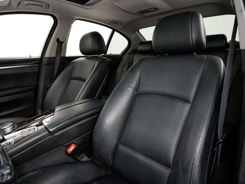 Used 2015 BMW 535i xDrive Sedan image 9