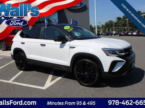 Used 2024 Volkswagen Taos SE AWD/4WD image 5
