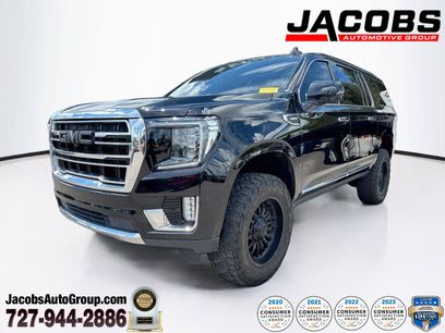 Used 2023 GMC Yukon XL SLT w/ SLT Luxury Package