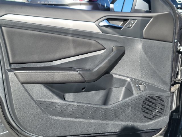 Used 2024 Volkswagen Jetta S FWD image 7