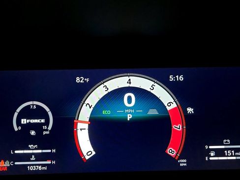 Used 2024 Toyota Tacoma TRD Sport w/ TRD Sport Upgrade Package AWD/4WD image 33