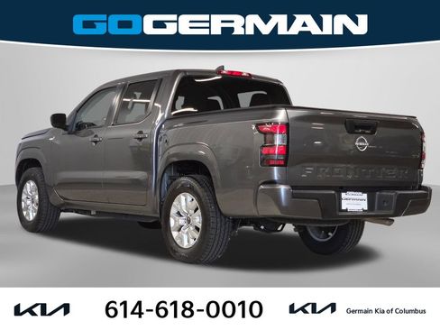 Used 2023 Nissan Frontier SV RWD image 10